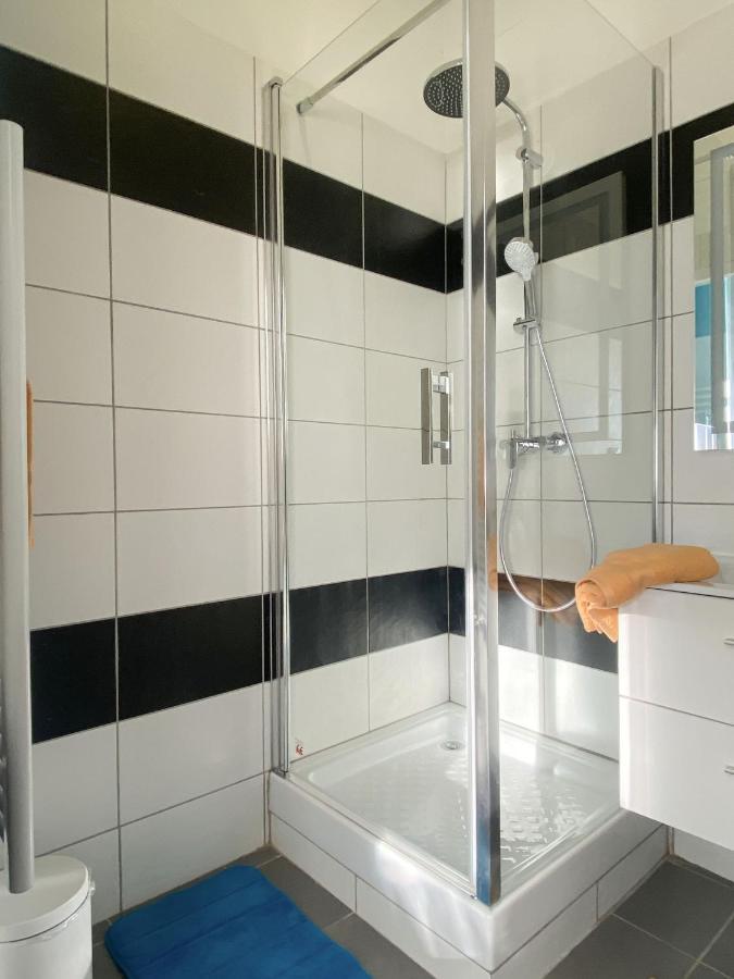Le Phare Apartment Sete Exterior photo